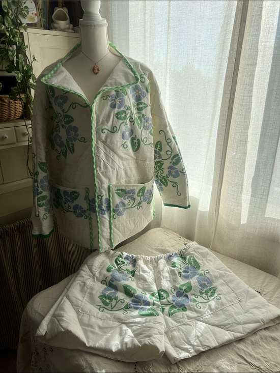 Handmade Pants - Handmade antique vintage quilt shorts size large XL